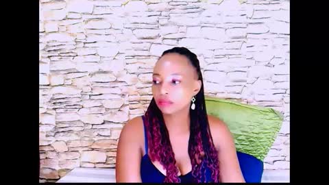 Snapshot of ebonyseductionz chatting on February 2025 01:58:01 AM Zammy online show from February 2025 01:58:01 AM