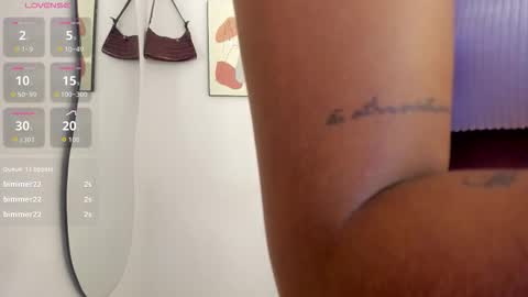 Snapshot of ebonyy_petite_69 chatting on November 2025 03:17:02 AM ebonyy_petite_69 online show from November 2025 03:17:02 AM