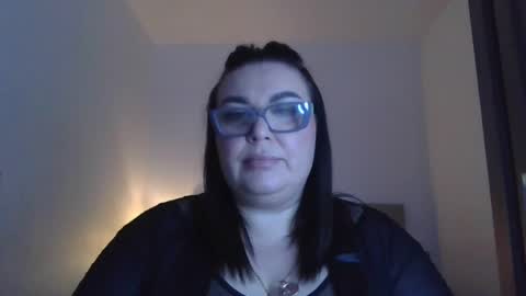 echo_dust online show from April 2026 04:48:02 PM