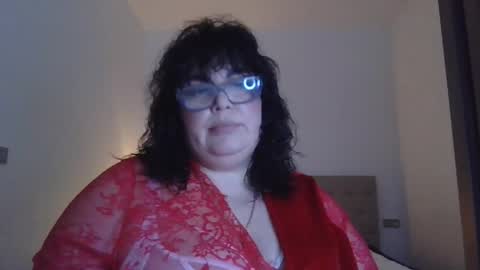 echo_dust online show from April 2026 04:48:01 PM