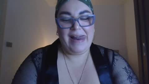echo_dust online show from May 2026 04:37:01 PM