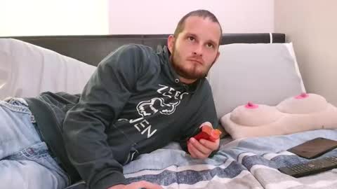 Snapshot of eclipticice94 chatting on November 2025 11:15:01 PM eclipticice94 online show from November 2025 11:15:01 PM