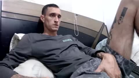 Snapshot of ed_big_cock chatting on November 2025 05:41:01 PM Edd Gallego online show from November 2025 05:41:01 PM