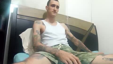 Snapshot of ed_big_cock chatting on November 2025 09:03:02 PM Edd Gallego online show from November 2025 09:03:02 PM