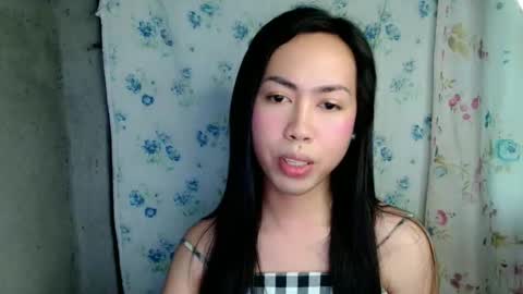 eddfox001 online show from May 2026 06:52:02 AM