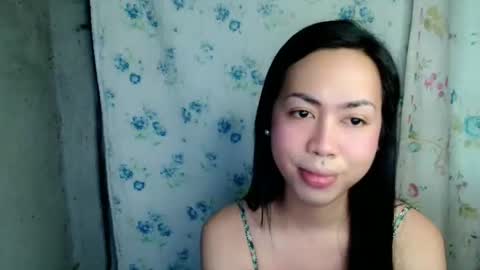 eddfox001 online show from May 2026 06:07:01 AM