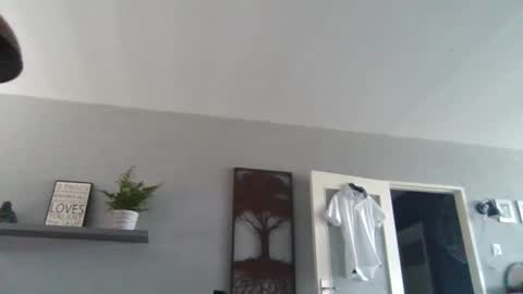 eddie4767 online show from September 2025 12:27:01 PM