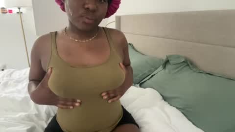 eddrisalove online show from August 2026 04:42:02 PM