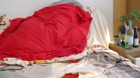 edelholz87 online show from April 2026 03:23:01 PM