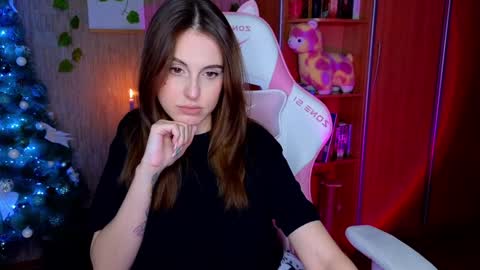 Edeline online show from January 2025 02:55:02 PM