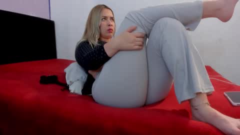 Snapshot of eden_paradise_ chatting on March 2026 08:37:01 PM BYANCA online show from March 2026 08:37:01 PM
