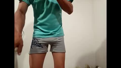 edgarsanmartin550 online show from April 2026 06:52:01 AM