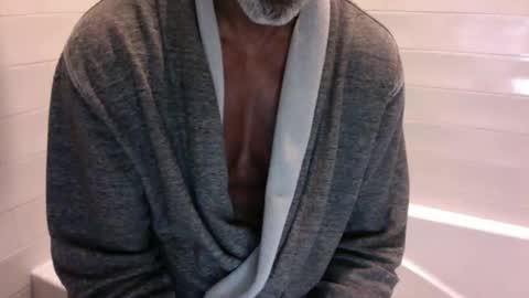 Snapshot of edgingdaddy chatting on May 2026 10:20:02 AM Dad online show from May 2026 10:20:02 AM