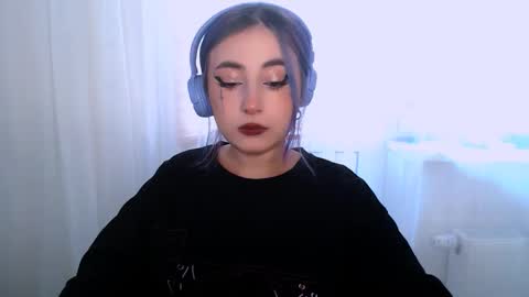 fickle demon made of clumps of matter online show from October 2025 07:32:01 AM