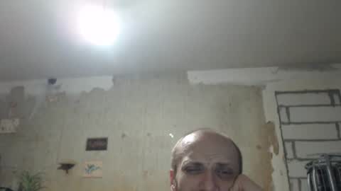 Snapshot of edifox chatting on January 2025 10:52:02 PM Alexander online show from January 2025 10:52:02 PM