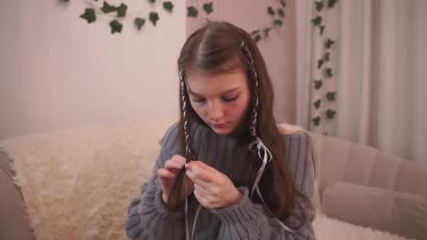 Lisa  online show from January 2025 11:04:02 PM