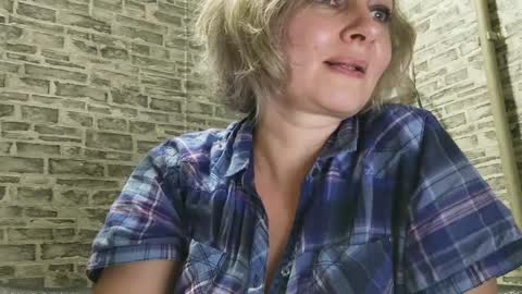 Snapshot of edithmanning chatting on January 2025 03:15:02 PM edithmanning online show from January 2025 03:15:02 PM