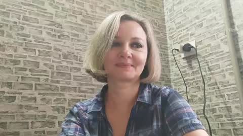 Snapshot of edithmanning chatting on January 2025 06:10:01 AM edithmanning online show from January 2025 06:10:01 AM