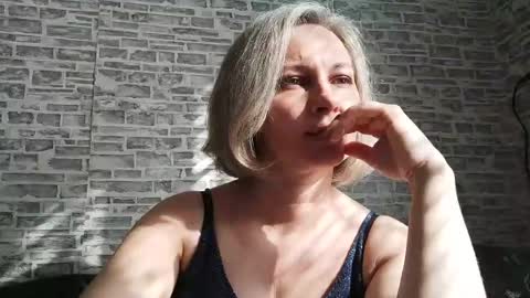 Snapshot of edithmanning chatting on February 2025 08:48:02 AM edithmanning online show from February 2025 08:48:02 AM