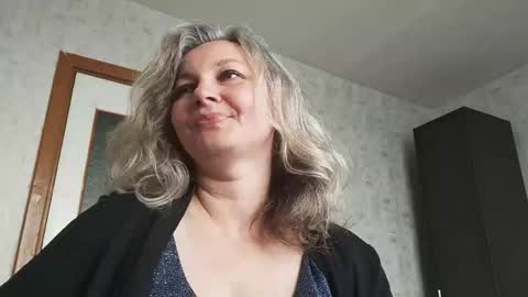 edithmanning online show from June 2026 07:43:01 AM