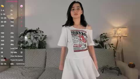 Snapshot of edlacarleton chatting on October 2025 01:18:01 AM Nikki online show from October 2025 01:18:01 AM