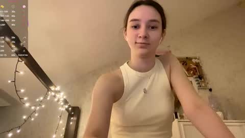 Dana online show from September 2025 05:37:01 PM