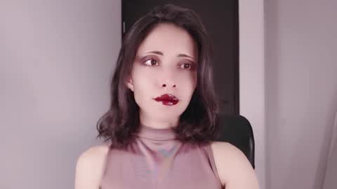 Edranah online show from December 2025 11:34:02 PM