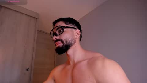 edrick online show from March 2025 10:28:02 AM