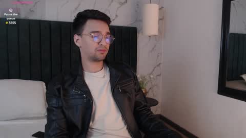 Eduardo online show from January 2025 02:43:02 AM