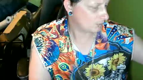 edwardaims_2please online show from July 2026 03:23:01 AM