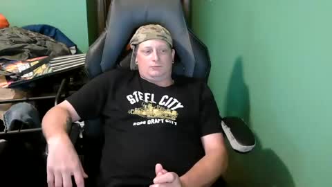 edwardaims_2please online show from July 2026 02:36:02 PM