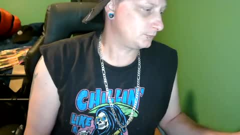 edwardaims_2please online show from July 2026 01:54:01 AM