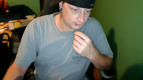 edwardaims_2please online show from July 2026 02:15:02 AM