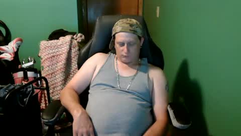 edwardaims_2please online show from July 2026 04:38:01 AM