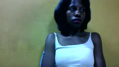 edwige770943 online show from April 2026 04:12:01 PM