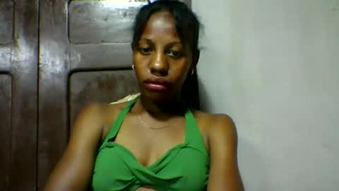 edwige770943 online show from May 2026 06:41:01 AM