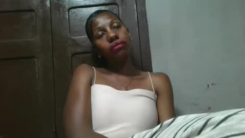 edwige770943 online show from May 2026 05:35:01 AM