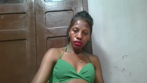 edwige770943 online show from May 2026 06:14:02 PM
