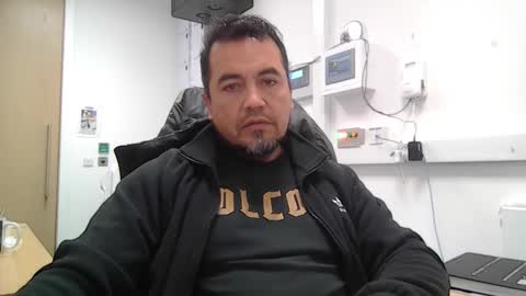 Snapshot of edwill13 chatting on January 2026 08:51:01 AM EdM online show from January 2026 08:51:01 AM