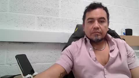 Snapshot of edwill13 chatting on February 2026 09:04:02 AM EdM online show from February 2026 09:04:02 AM