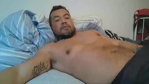 Snapshot of edwill13 chatting on February 2026 08:24:02 AM EdM online show from February 2026 08:24:02 AM