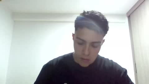 Snapshot of edwisalvatore chatting on December 2024 12:45:02 AM edwisalvatore online show from December 2024 12:45:02 AM