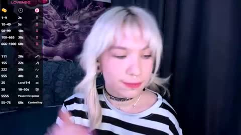 Snapshot of edythecolbert chatting on December 2025 08:04:02 PM Rachel online show from December 2025 08:04:02 PM