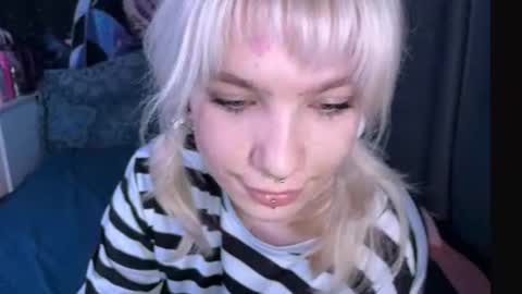 Snapshot of edythecolbert chatting on December 2025 07:51:01 PM Rachel online show from December 2025 07:51:01 PM