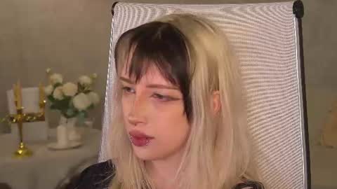 EVA NON NUDE online show from June 2026 04:27:02 PM