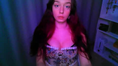 effie_balconii online show from November 2025 03:10:02 PM