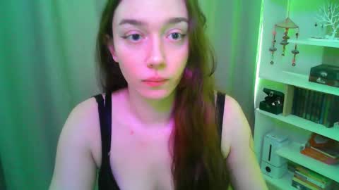 effie_balconii online show from February 2026 10:33:01 AM