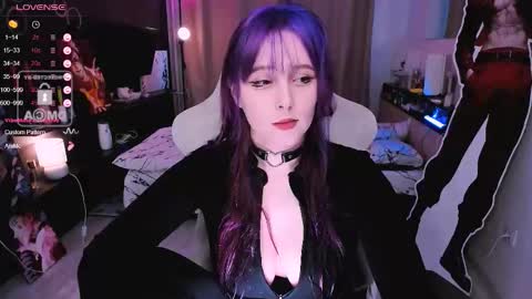 Snapshot of effie_lee chatting on December 2025 10:31:01 AM Effie online show from December 2025 10:31:01 AM