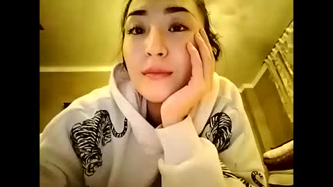 Effy online show from December 2024 12:34:01 PM