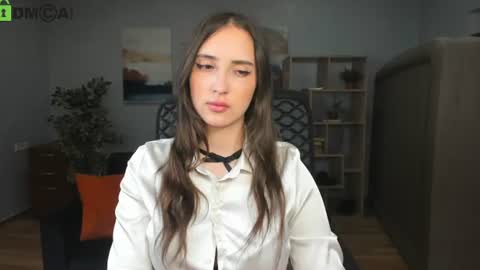 Snapshot of effy_royse chatting on June 2026 05:37:02 PM Effy Royse online show from June 2026 05:37:02 PM